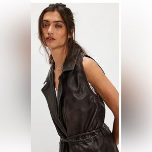 We The Free - Hook Line Vest